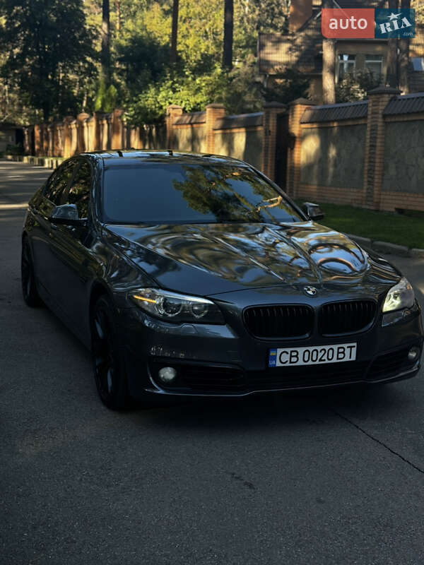 Седан BMW 5 Series 2016 в Чернігові