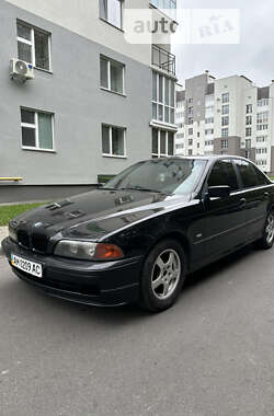 Седан BMW 5 Series 1997 в Виннице