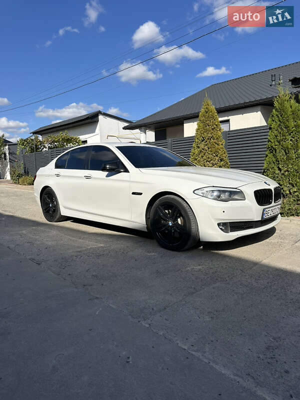 Седан BMW 5 Series 2012 в Баштанке