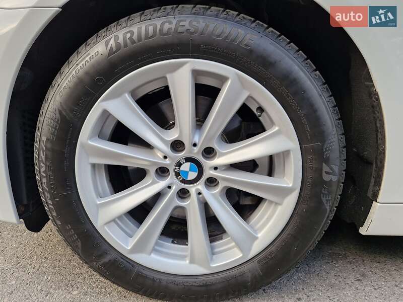 Седан BMW 5 Series 2012 в Киеве
