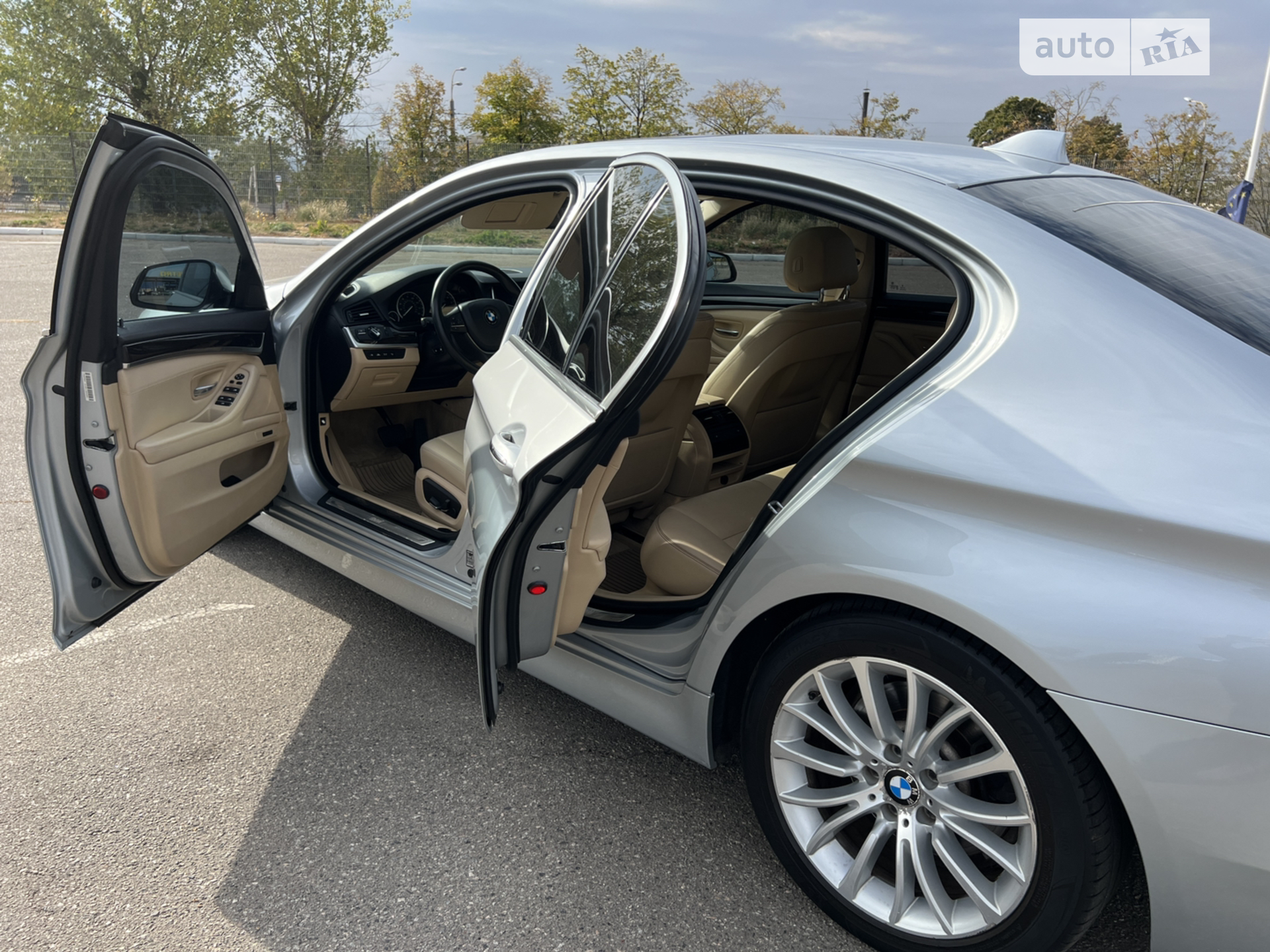 2014 BMW 5er - мініатюра 16