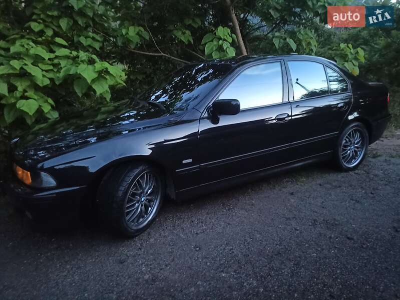 Седан BMW 5 Series 2002 в Киеве фото 7 Седан BMW 5 Series 2002 в Киеве