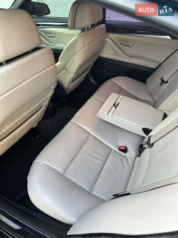 Седан BMW 5 Series 2011 в Одесі