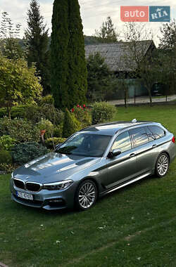 Универсал BMW 5 Series 2017 в 