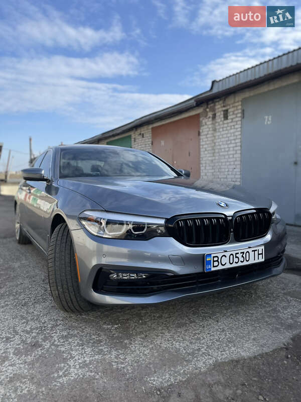 Седан BMW 5 Series 2017 в Львове