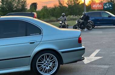 Седан BMW 5 Series 1999 в Днепре