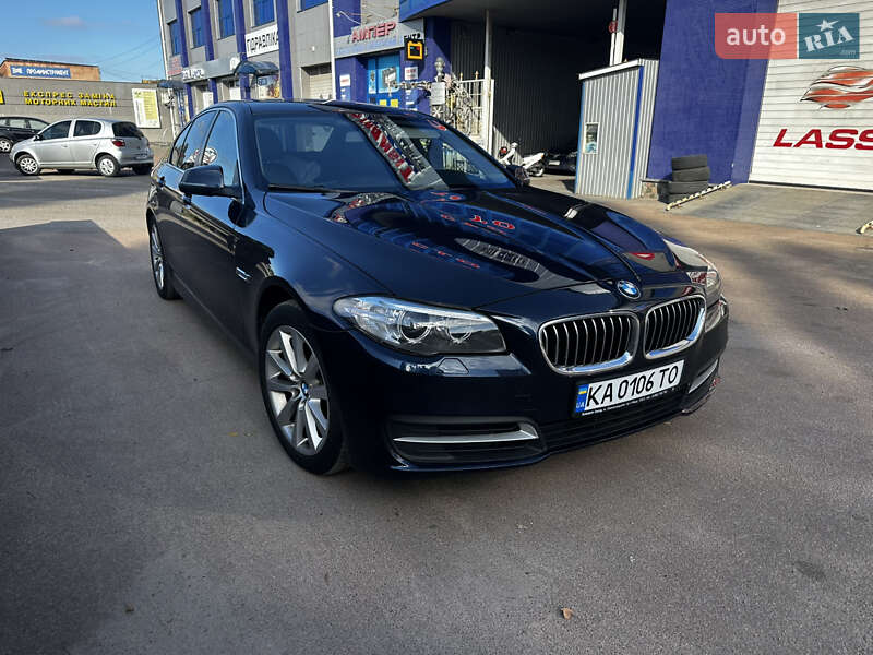 Седан BMW 5 Series 2015 в Києві