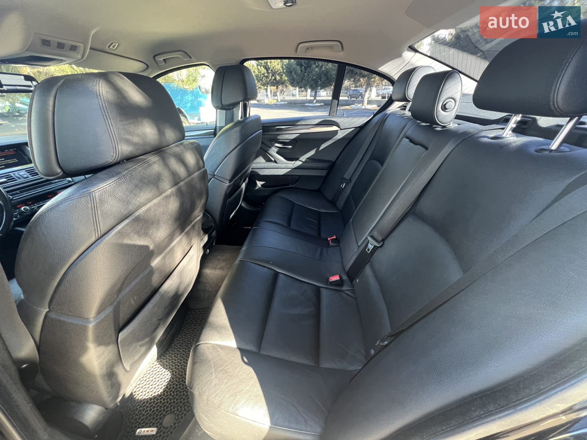 2012 BMW 5er - мініатюра 11