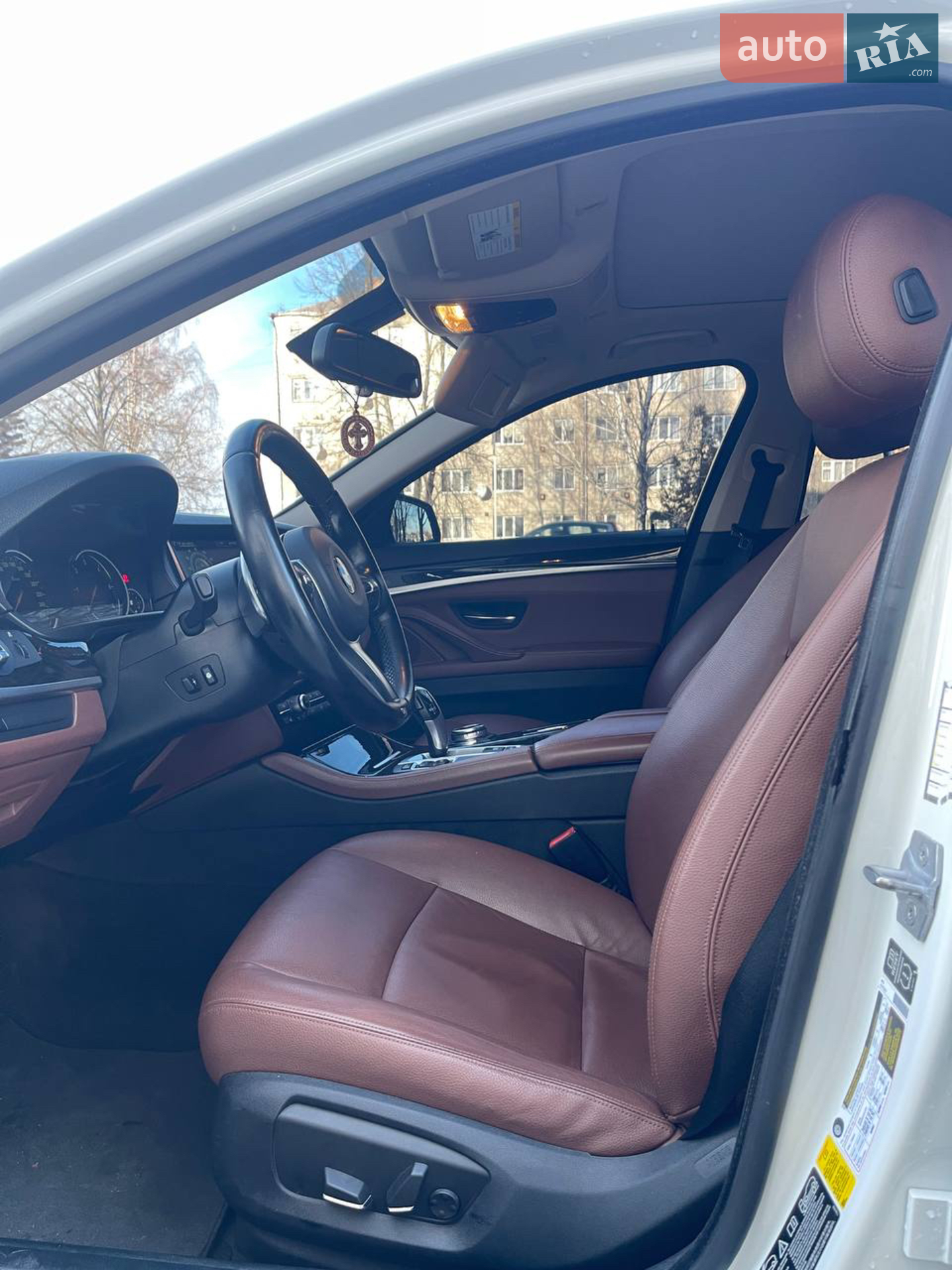 2013 BMW 5er - мініатюра 12