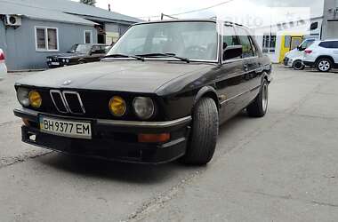 Седан BMW 5 Series 1985 в Одесі