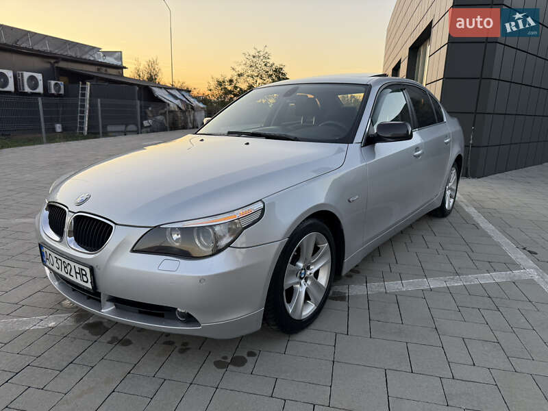 Седан BMW 5 Series 2005 в Тячеві