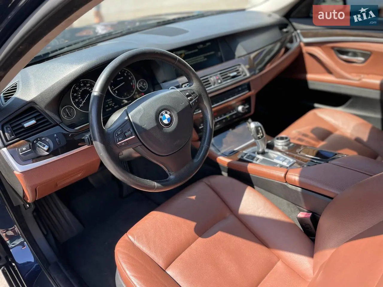 2011 BMW 5er - мініатюра 18
