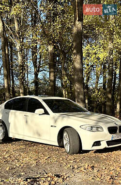 Седан BMW 5 Series 2012 в Харкові