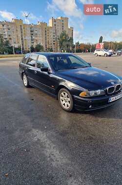 Универсал BMW 5 Series 2002 в Киеве