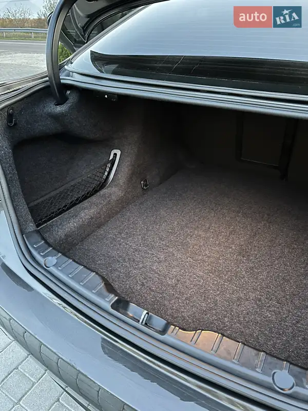 Седан BMW 5 Series 2014 в 