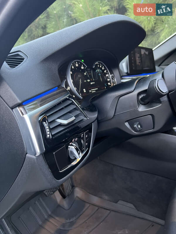 Седан BMW 5 Series 2019 в Одессе