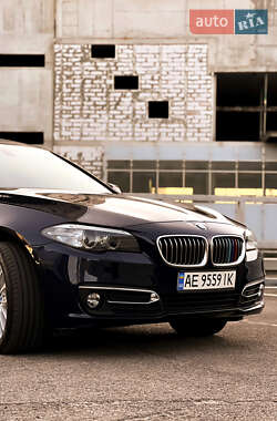 Седан BMW 5 Series 2015 в Днепре