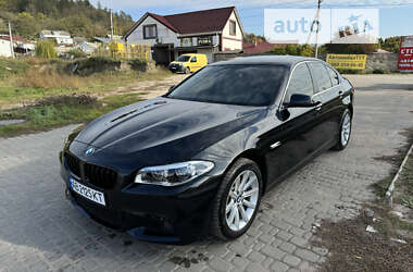 Седан BMW 5 Series 2012 в Могилів-Подільському