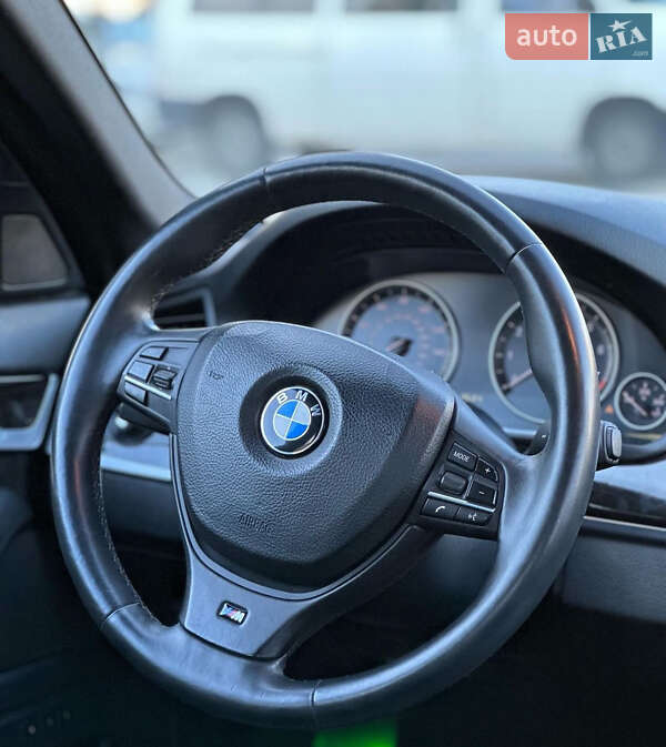 Седан BMW 5 Series 2011 в Киеве