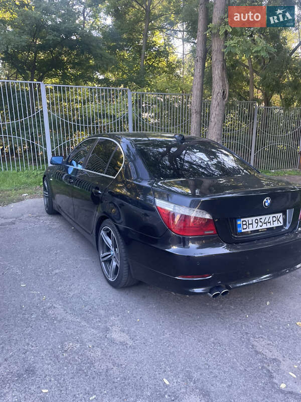 Седан BMW 5 Series 2007 в Одесі