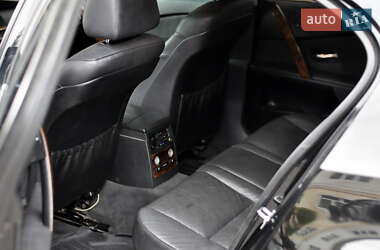 Седан BMW 5 Series 2006 в Рокитному