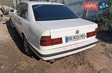 Седан BMW 5 Series 1992 в Николаеве