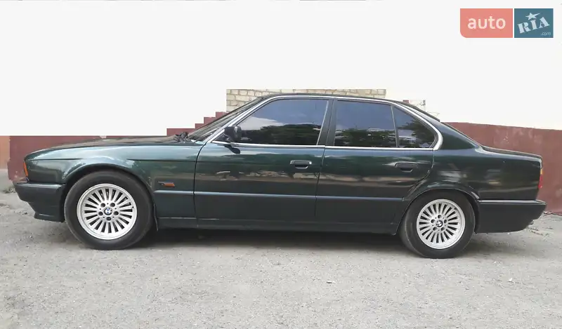Седан BMW 5 Series 1994 в 