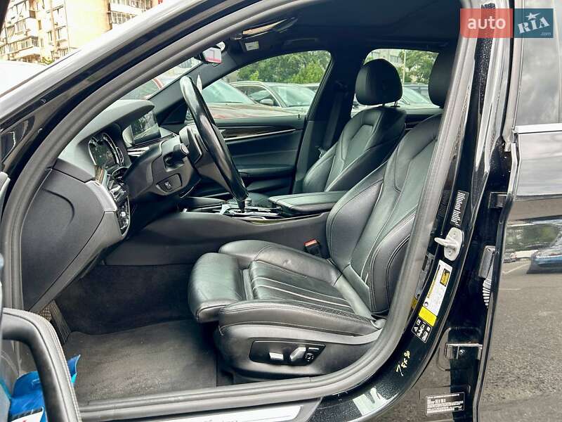 Седан BMW 5 Series 2017 в Києві