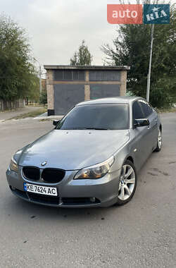 Седан BMW 5 Series 2004 в Кривом Роге