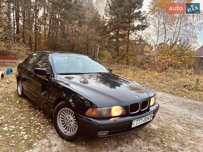 Седан BMW 5 Series 1998 в Киеве