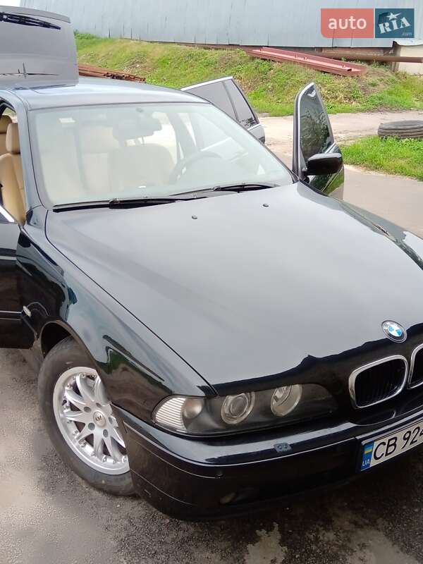 BMW 5 Series 2003