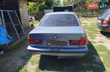 Седан BMW 5 Series 1990 в Львове