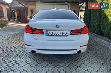 Седан BMW 5 Series 2018 в 
