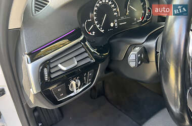 Седан BMW 5 Series 2018 в 