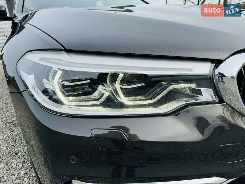 Седан BMW 5 Series 2018 в Іршаві