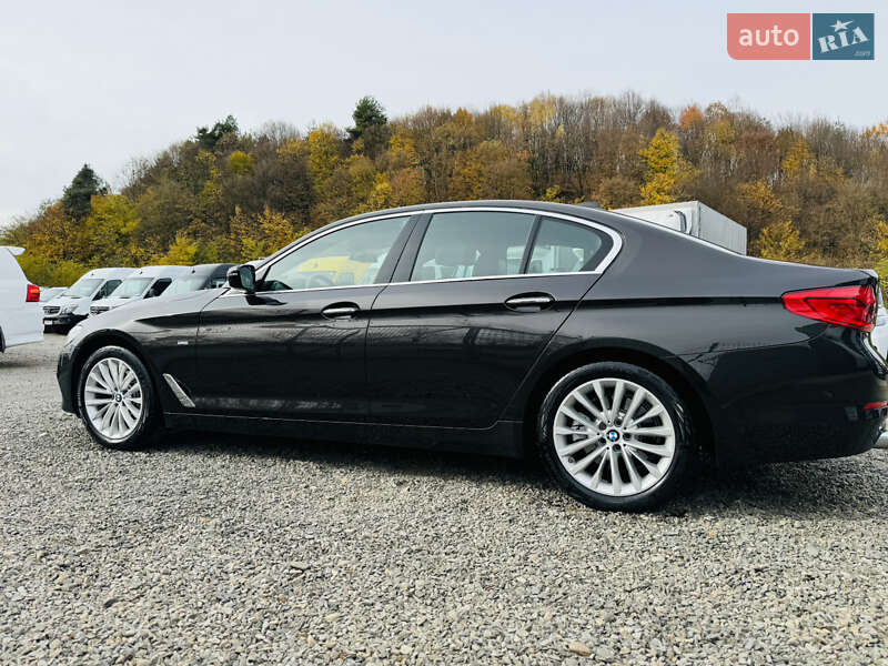 Седан BMW 5 Series 2018 в Іршаві