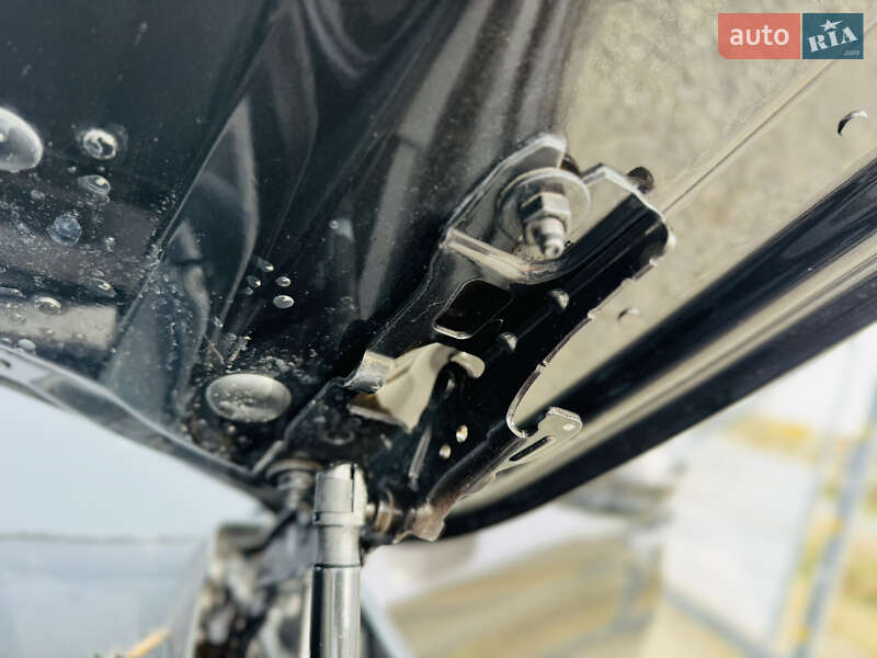 Седан BMW 5 Series 2018 в Іршаві