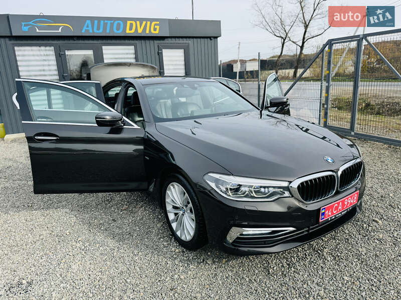 Седан BMW 5 Series 2018 в Іршаві