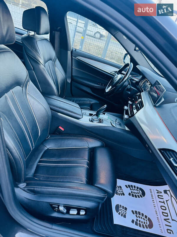 Седан BMW 5 Series 2018 в Іршаві