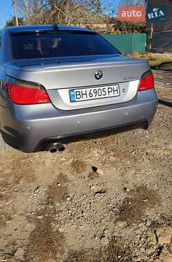 Седан BMW 5 Series 2005 в Измаиле