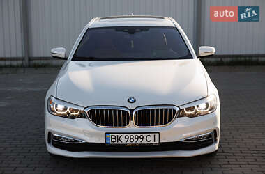 Седан BMW 5 Series 2018 в Дубно