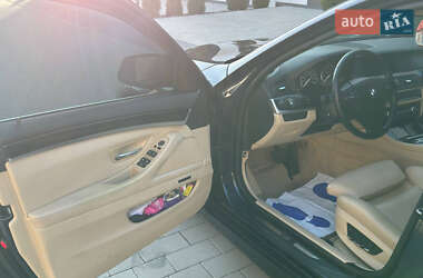 Седан BMW 5 Series 2013 в 