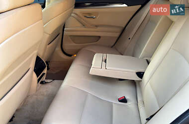 Седан BMW 5 Series 2013 в 