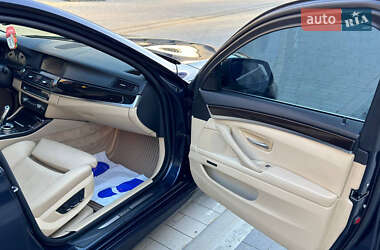Седан BMW 5 Series 2013 в 