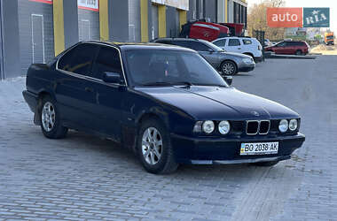 Седан BMW 5 Series 1992 в Тернополі