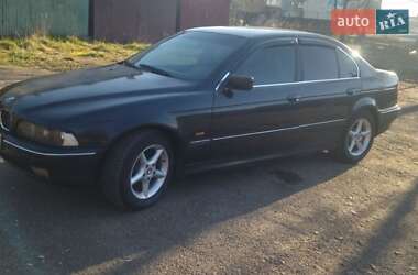 Седан BMW 5 Series 1998 в Стрые