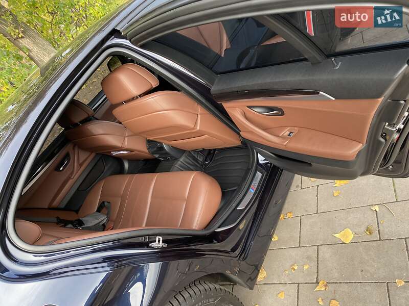 Седан BMW 5 Series 2012 в Киеве