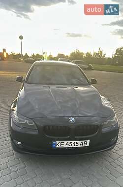 Седан BMW 5 Series 2010 в Новомосковську