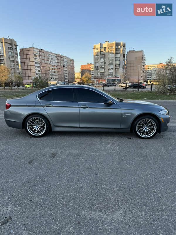 Седан BMW 5 Series 2011 в Запоріжжі