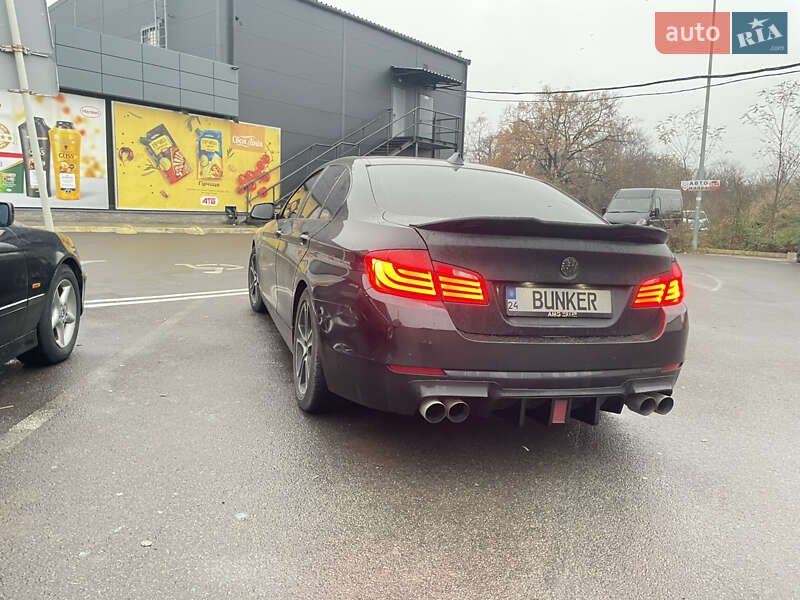 Седан BMW 5 Series 2010 в Дрогобичі